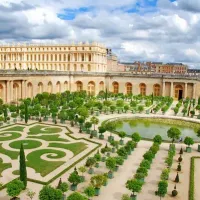 Versailles